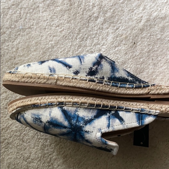 LAST PAIR - NEW Torrid tie dye wide width espadrille mule/shoe - Picture 10 of 11